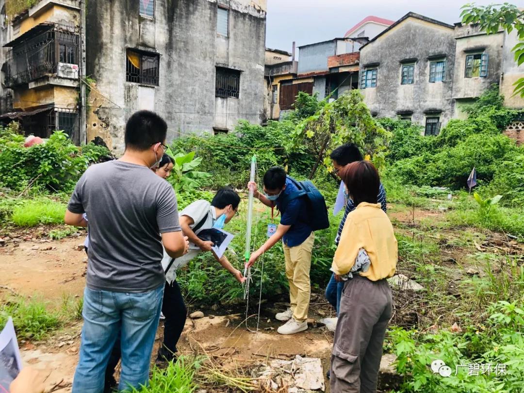 j9游会真人游戏第一品牌环保《容桂街道容新居委会德胜路40号地块土壤污染状况初步调查报告》通过评审(图1)